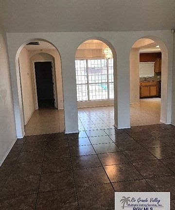 3rd image of 1901 Vista Verde Cir W