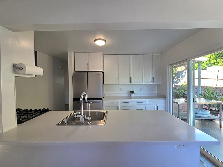 2910 Lincoln Park Ave — Photo 44