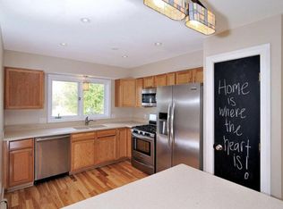 3604 Carleton Ave, Anchorage, AK 99517