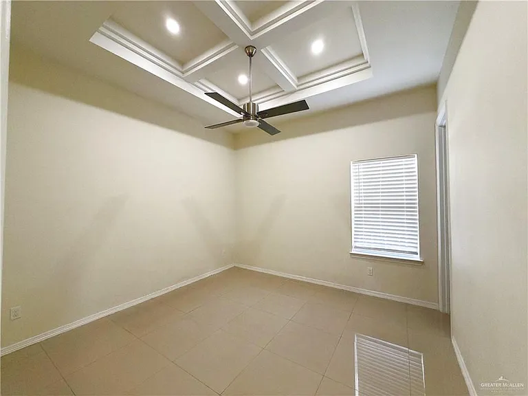 1100 W Fig Ave — Photo 20