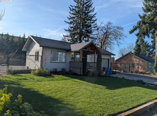 8818 SE Rhone St, Portland, OR 97266