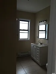 Rented by Realty One Group Dynasty