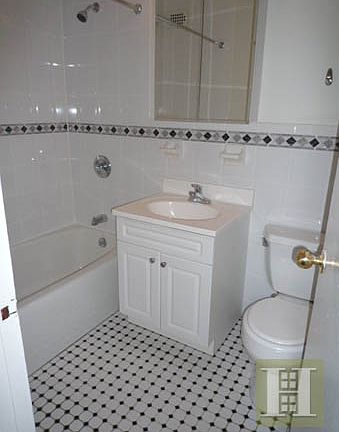5th image of 160 E 84th St APT 8J