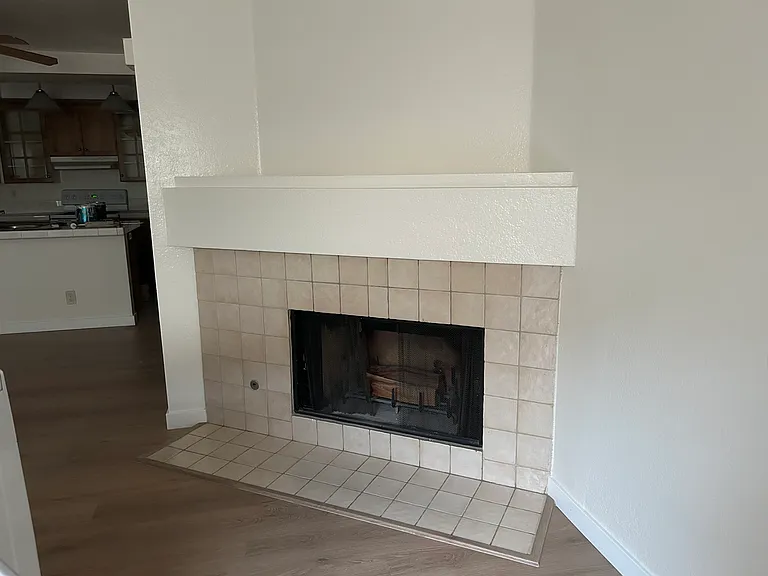 105 Pearl — Photo 5