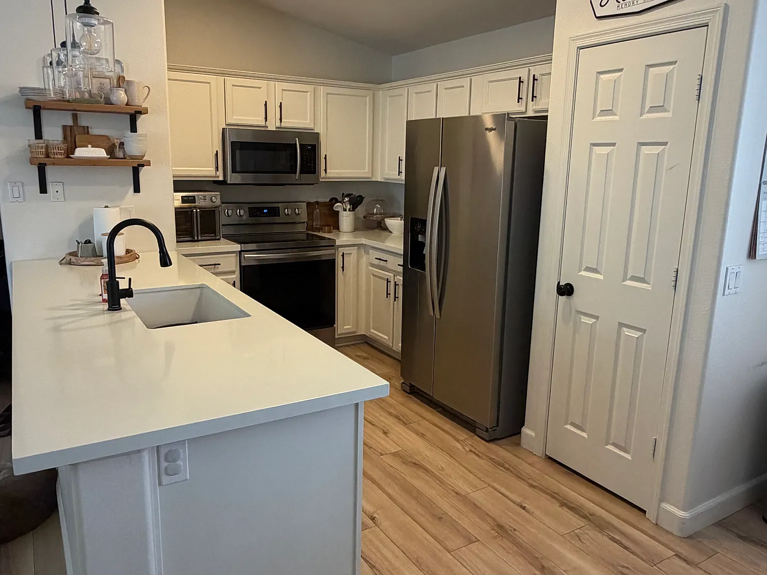 4 bed, 1534 sqft, $2,400 — Photo 3