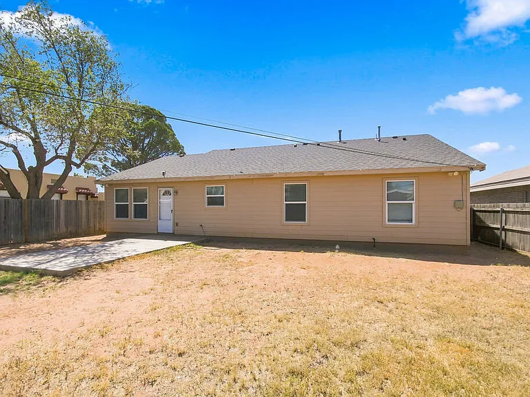 408 W Shandon Ave — Photo 30