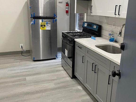 2nd image of 445 Mount Prospect Ave APT 3C
