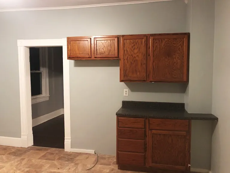 103 S Pickering St — Photo 11