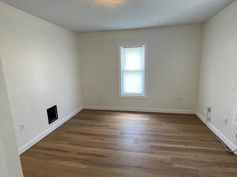 586 Berwind Rd #586 — Photo 9