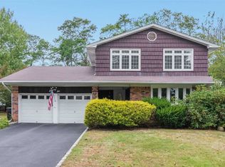76 Marie Cres, Commack, NY 11725