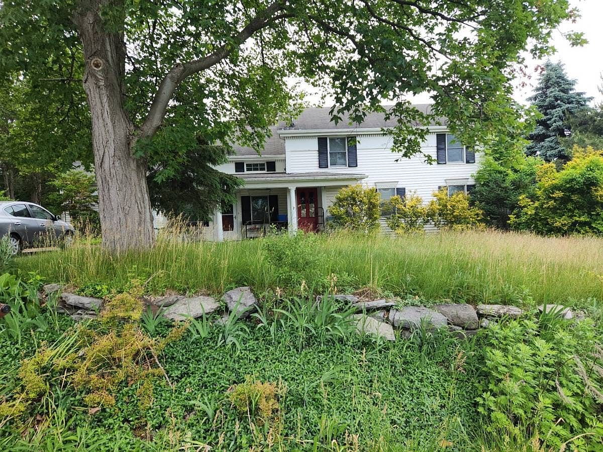 house on the hill ロンパース(Ballet) 70 70 Orchard Hill Rd, Slingerlands, NY 12159 | Zillow