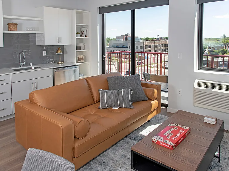 small 1BR_13