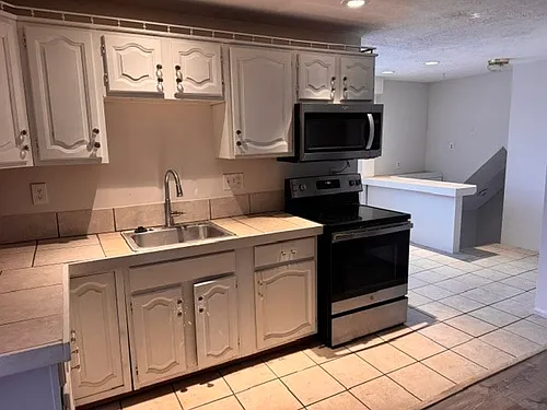 14 Dane St Photo 1