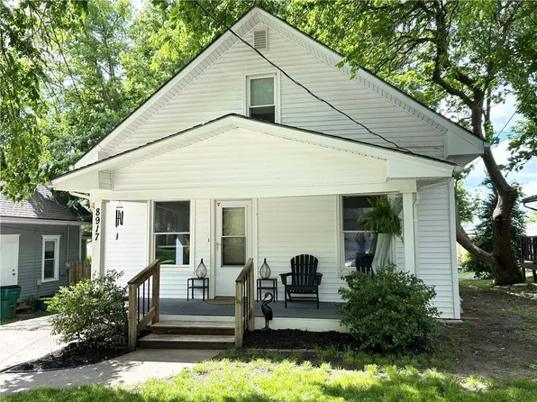 8917 W 51st St, Merriam, KS 66203