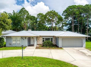 1950 SE Crowberry Dr, Port Saint Lucie, FL 34983