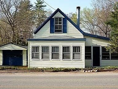 2nd image of 99 Brown St