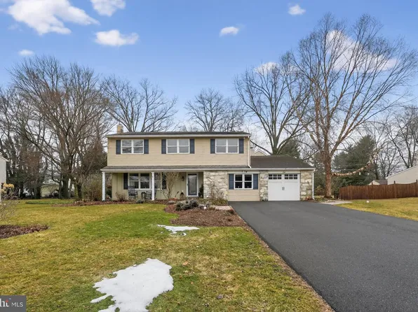 1440 Cathys Ln, North Wales, PA 19454