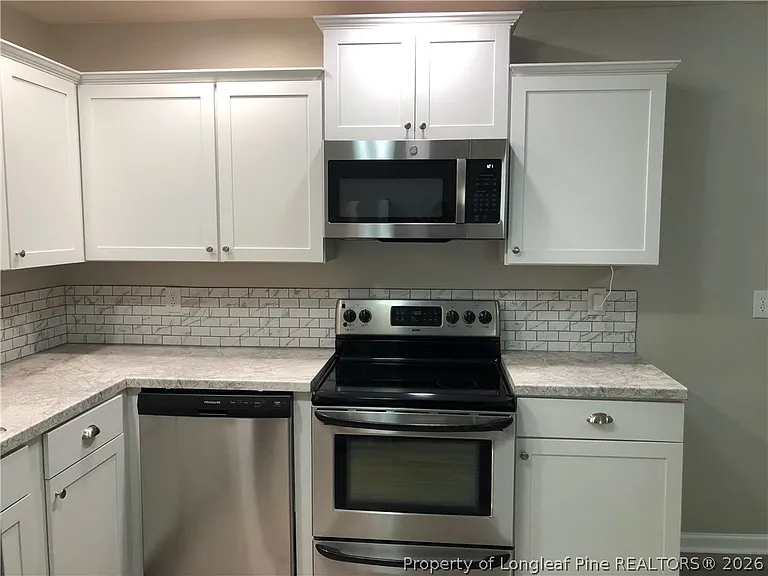 6341 Rockford Dr — Photo 6