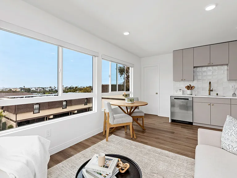 1803 PCH — Photo 23