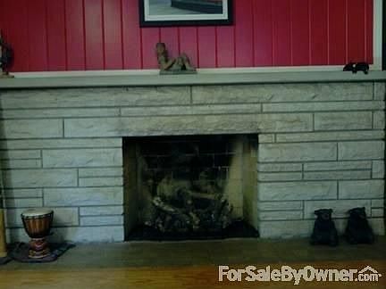 4th image of 5505 N Drexel Ave