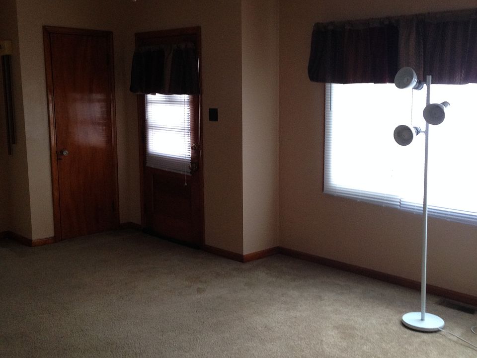 1st image of 138 Wallace Ave