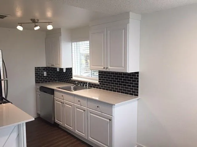 3202 Pacific Ave #8 — Photo 18