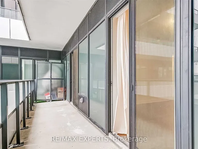 20 Shore Breeze Dr #450 — Photo 30