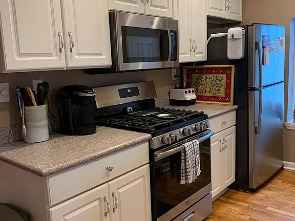 Left side of kitchen, new appliances