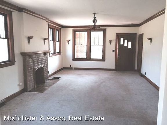 2nd image of 179 Zanesville Rd