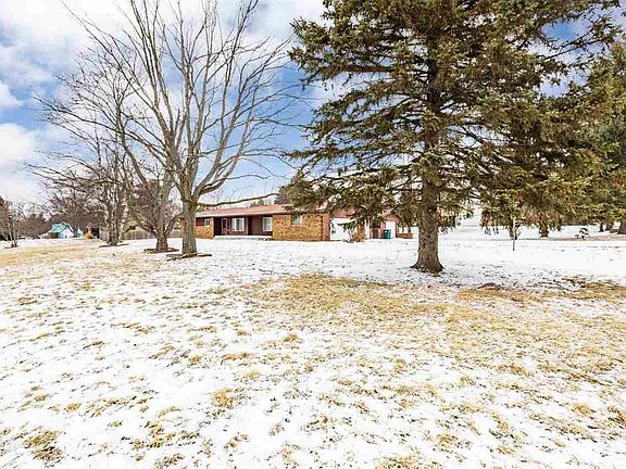 2nd image of 1146 Gwen Dr