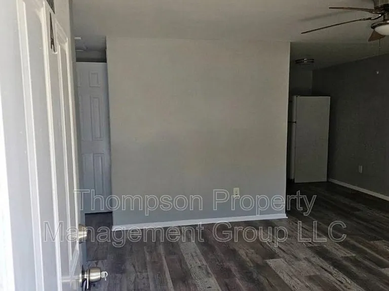9413 Grandfield Rd — Photo 5