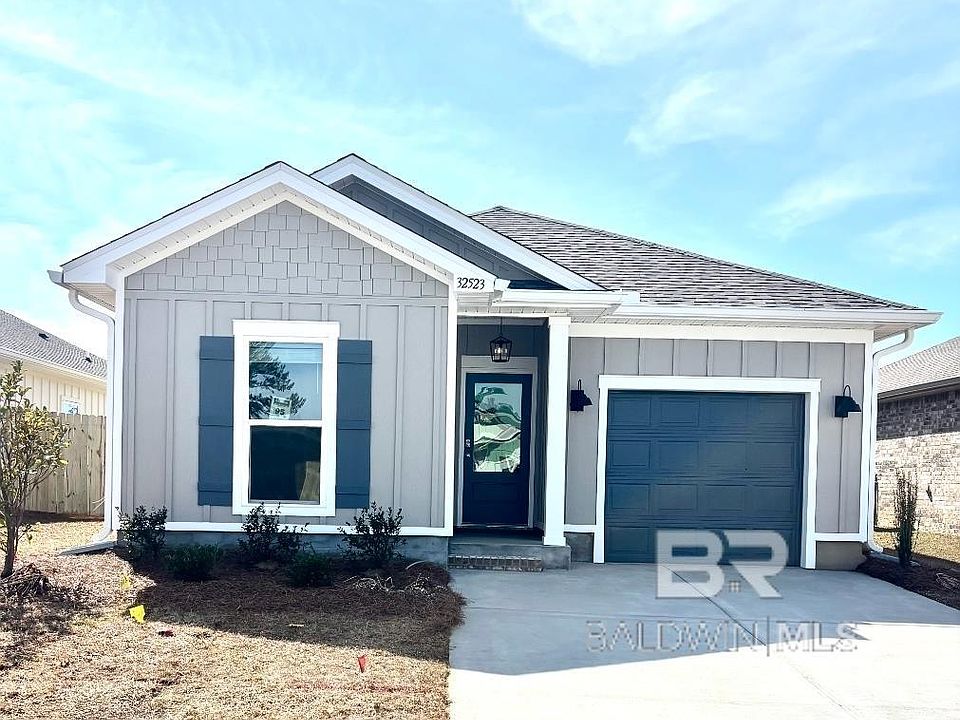 1st image of 32523 Revere Dr