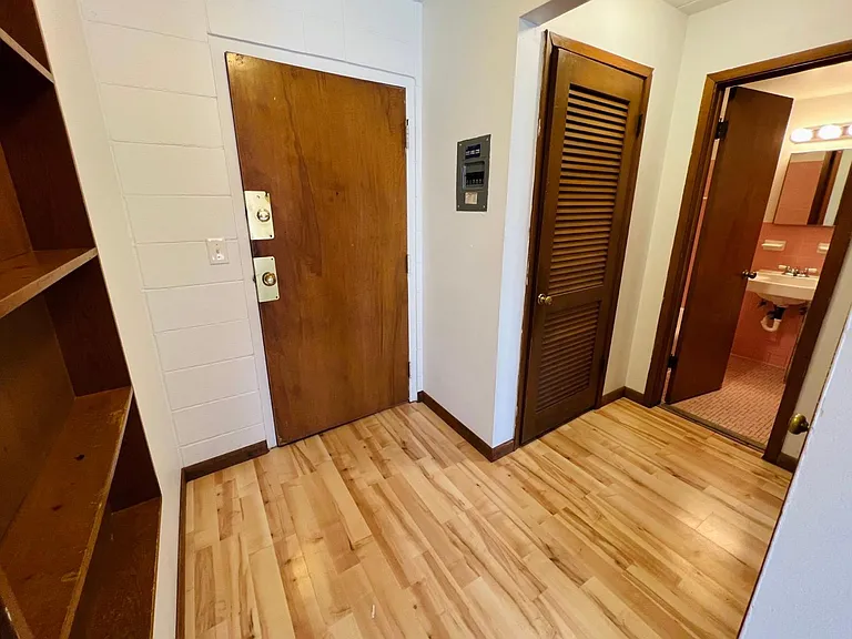 2427 Blaisdell Ave — Photo 9