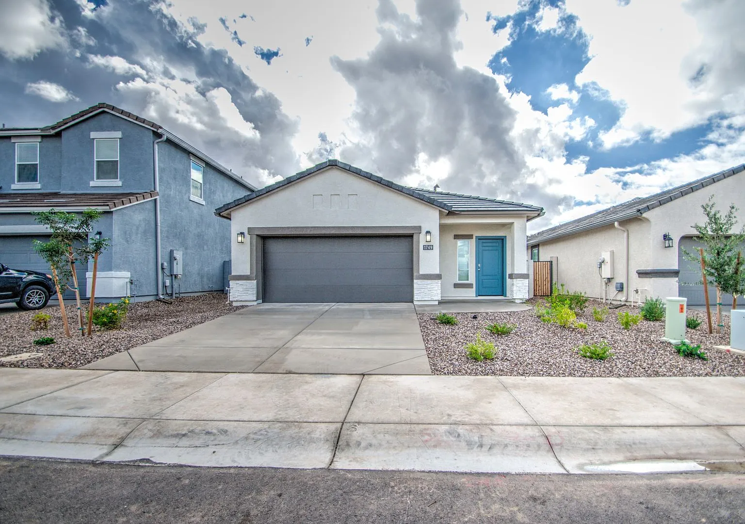 Radiance at Superstition 3 bedroom for Rent! — Photo 1