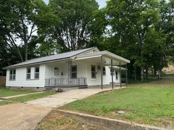 365 S 8th St, Batesville, AR 72501
