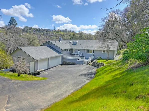 3653 Four Springs Dr, Rescue, CA 95672