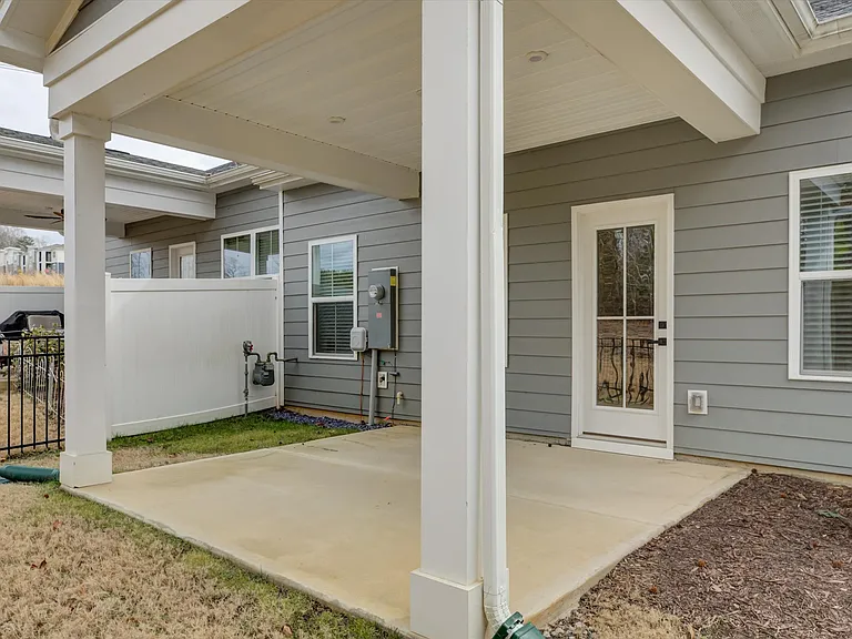 6377 Ashton Park Dr — Photo 44