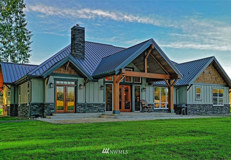 1st image of 9823 163rd Avenue