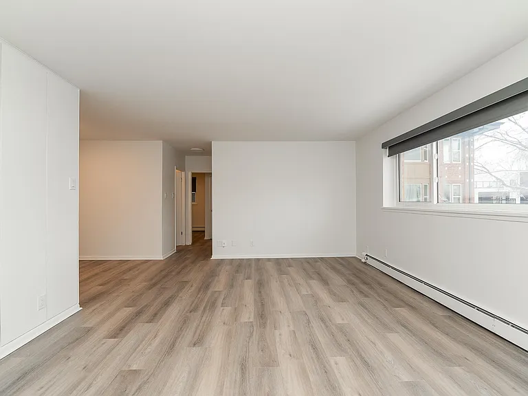 311 Stradbrook Ave #15 — Photo 6