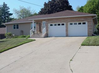 780 E Sheridan St, West Point, NE 68788