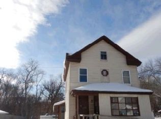 36 Taylor St, Chicopee, MA 01020