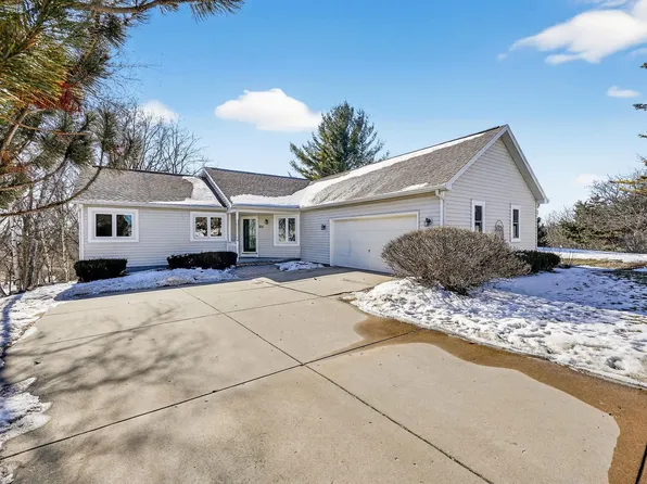 820 Anna Ct, Waterloo, WI 53594