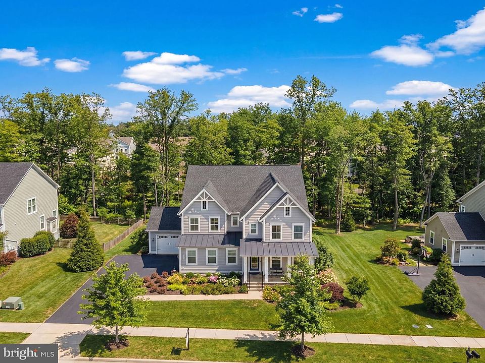 1st image of 41263 Chatham Green Cir