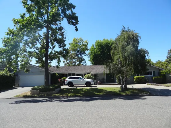 20112 Kilbride Dr, Saratoga, CA 95070