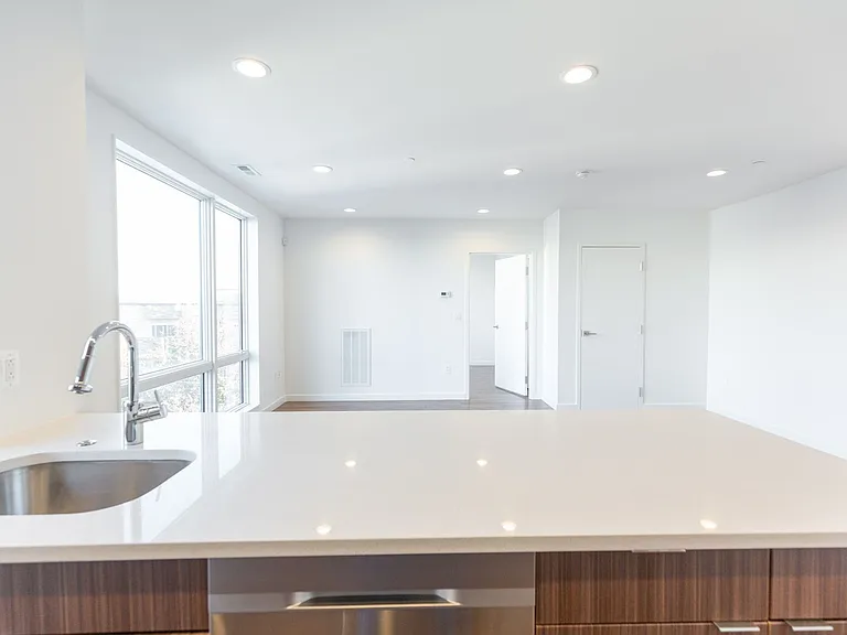 Armory Lofts — Photo 10