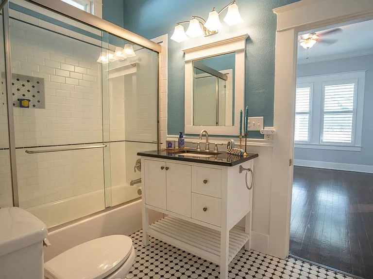 415 Florida St — Photo 14