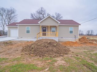 536 Isbell Ln, Decherd, TN 37324