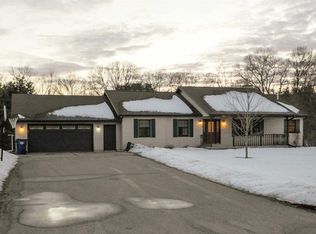 1865 Woodridge Cir, Custer, WI 54423