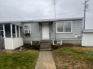 508 9th St APT 5, Benton City, WA 99320