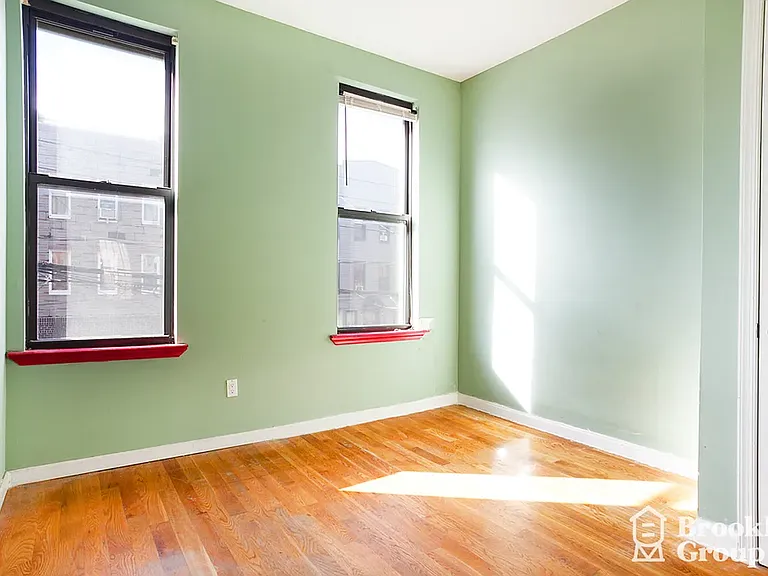 213 Wyckoff Ave #2L — Photo 3